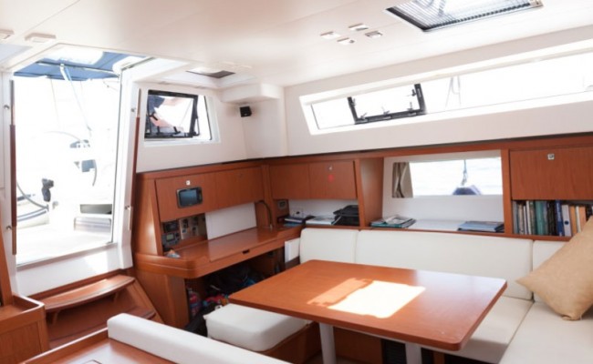 crociera grecia Beneteau 50 Sense soggiorno