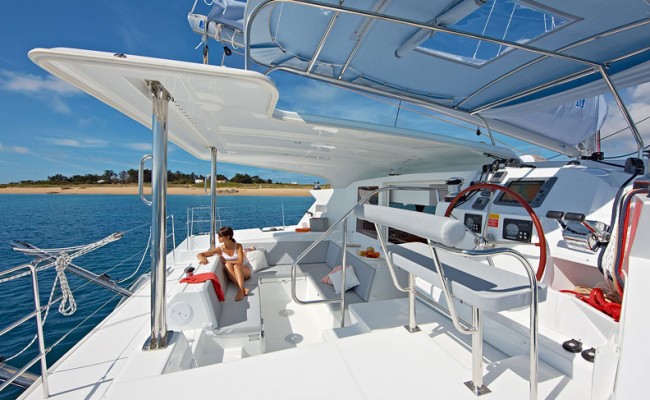 catamarano 12,61mt 12 ospiti crociera maldive