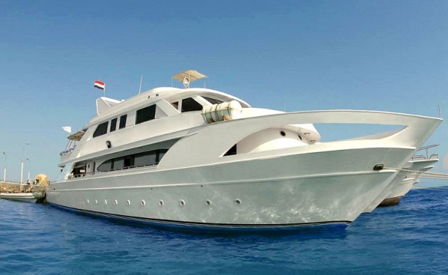 motor yacht 28mt 20 ospiti crociera maldive
