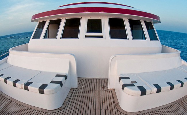 motor yacht 40mt 26 ospiti crociera maldive