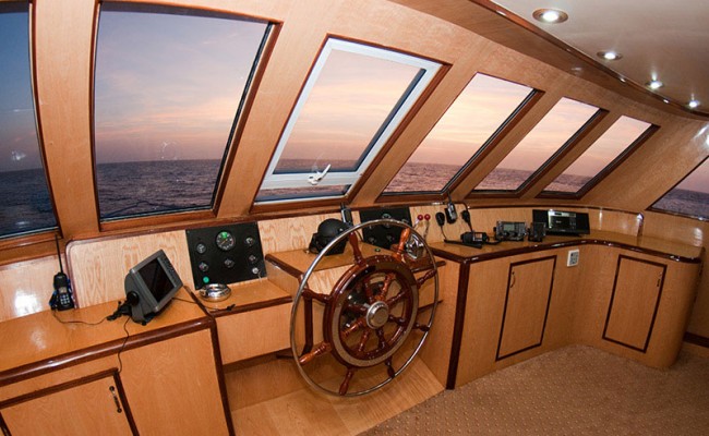 motor yacht 40mt 26 ospiti crociera maldive