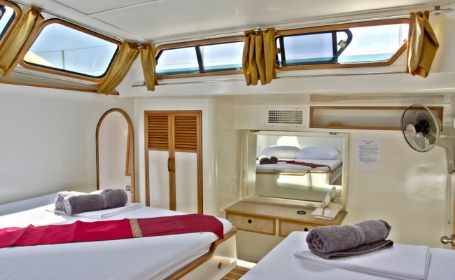 catamarano 17,68 mt 12 ospiti crociera maldive